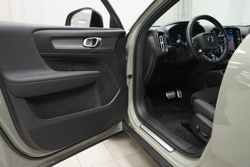 Bild 5 av Volvo XC40 P6 Recharge Plus | Drag |