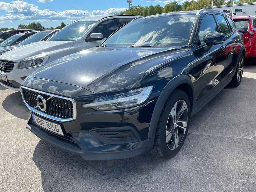 Bild 1 av Volvo V60 Cross Country D4 AWD 190HK 4x4 Advanced