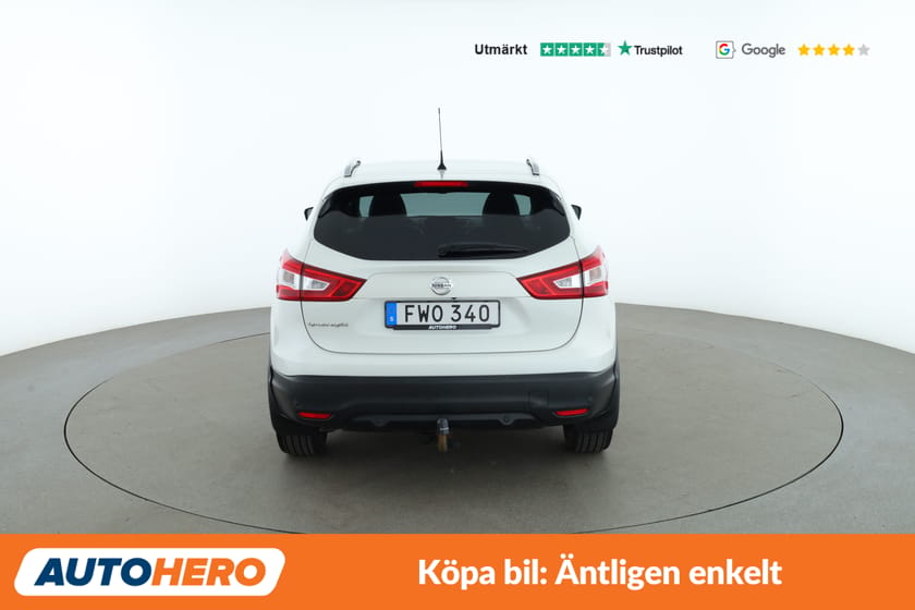 Bild 4 av Nissan Qashqai 1.6 DIG-T Tekna / Panorama, 360, GPS