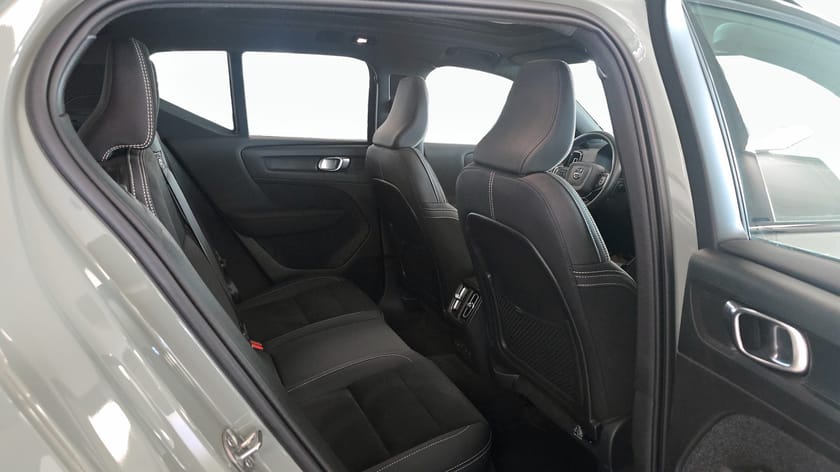 Bild 5 av Volvo XC40 Recharge Twin Twin/Pano/H&K/Ultimate/360*/408hk