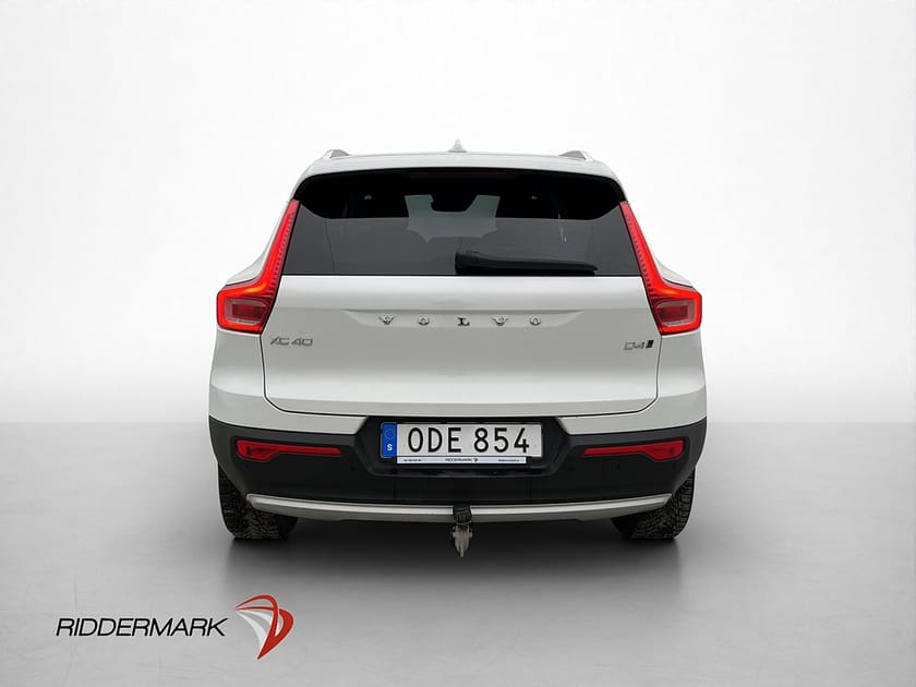 Bild 5 av Volvo XC40 D4 AWD Momentum D-Värmare VOC Navi B-Kamera Drag