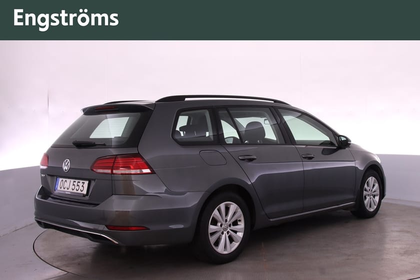 Bild 3 av Volkswagen Golf Sportscombi 1.0 TSI Dragkrok Backkamera