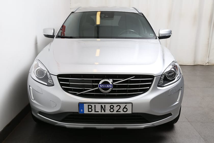Bild 5 av Volvo XC60 D4 190hk Classic Summum AWD Aut Skinn