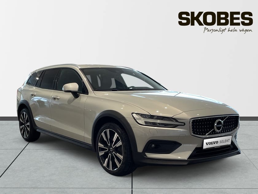 Bild 1 av Volvo V60 Cross Country D4 AWD Advanced SE II