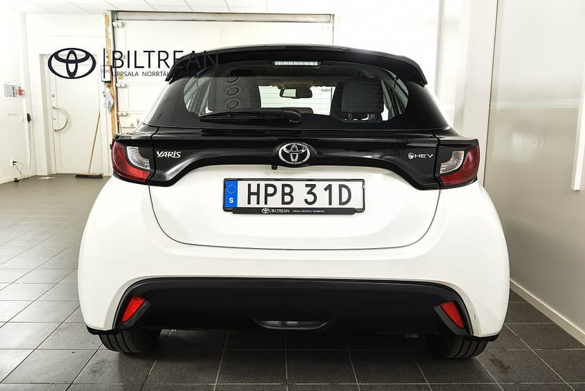 Bild 4 av Toyota Yaris Hybrid 115 Elybrid Active Komfortpaket Backkamera Rattvärme
