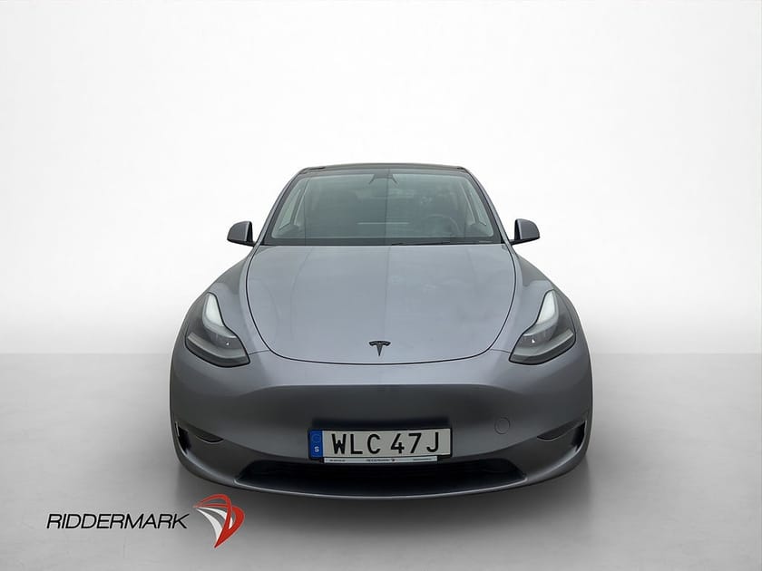 Bild 3 av Tesla Model Y Performance Dragkrok Autopilot Rattvärme MOMS