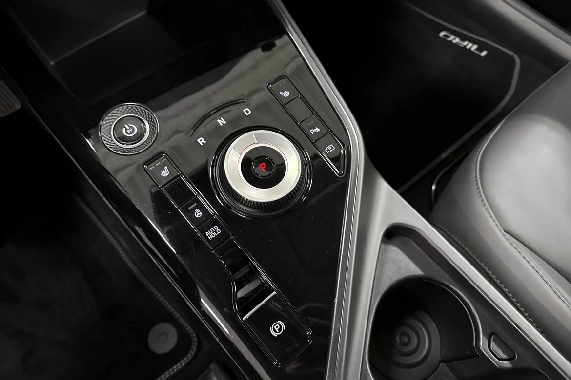 picture of a car