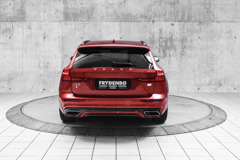 Bilde 4 av Volvo V60 Recharge T6 R-Design KROK|PANO|VOC|NAV|H&K|7år*