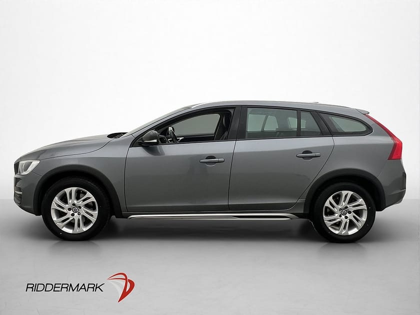 Bild 4 av Volvo V60 Cross Country D4 AWD Summum Värmare T-Lucka Drag