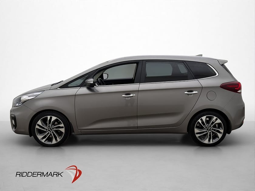 Bild 2 av Kia Carens 1.7 141hk GLS 7-Sits Dragkrok Rattvärme CarPlay