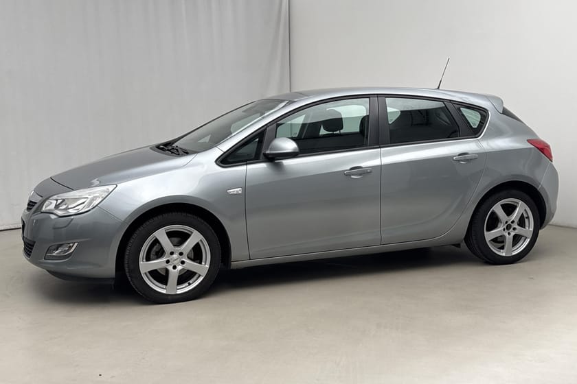 Bild 2 av Opel Astra 1.4 Turbo ECOTEC 5dr (140hk)