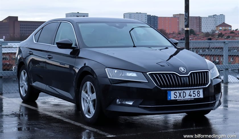 Bild 1 av Škoda Superb