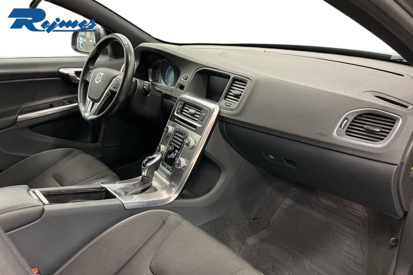 Bild 2 av Volvo V60 D4 AWD Momentum Business E