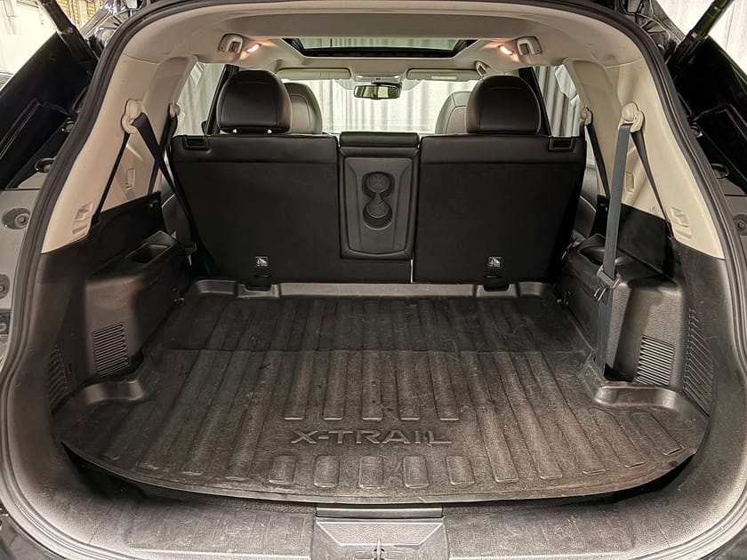 Bild 4 av Nissan X-Trail 7 Seats 7-sits 1.6 dCi XTRONIC-CVT Inkl. Drag Vinterhjul
