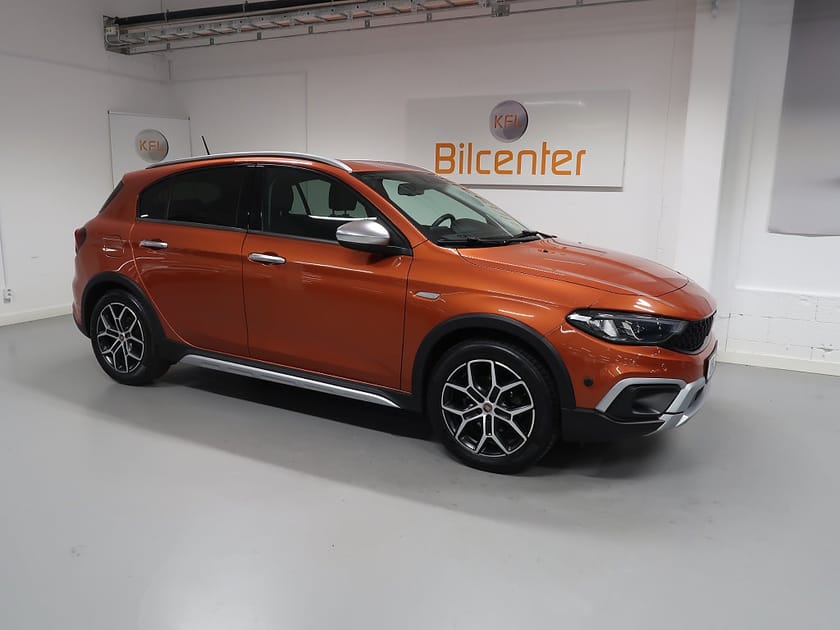 Bild 4 av Fiat Tipo 1.0 T3 FIREFLY V-Däck ingår Kamera-Motorvärmare-Adaptiv
