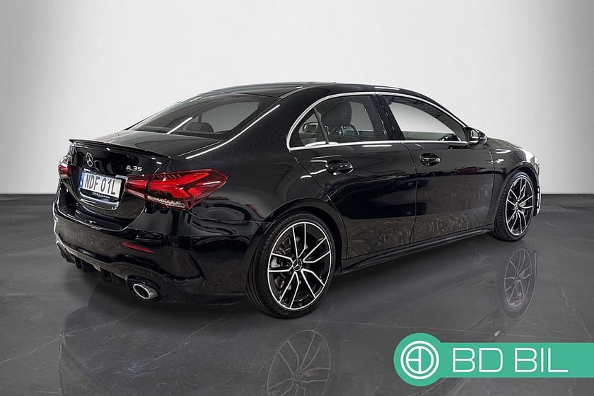 Bild 4 av Mercedes-Benz AMG A 35 4MATIC Sedan TVÅ BRUKARE KAMPANJ 3,95% RÄNTA