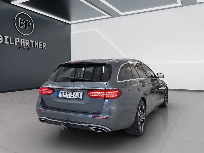 Bild 4 av Mercedes-Benz E 300 T de 9G-Tronic Avantgarde Euro 6