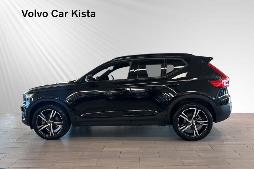 Bild 3 av Volvo XC40 B4 AWD Bensin R-Design Läder H/K B-Kamera