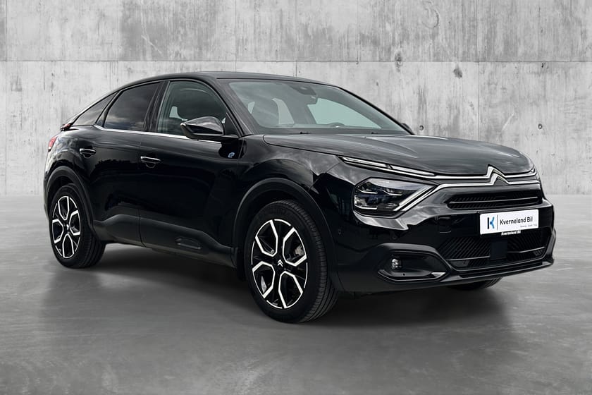 Bilde 4 av Citroën ë-C4 SHINE/ACC/RYGGEKAMERA/SKINN/EL.SETER/HEADUP/352KM