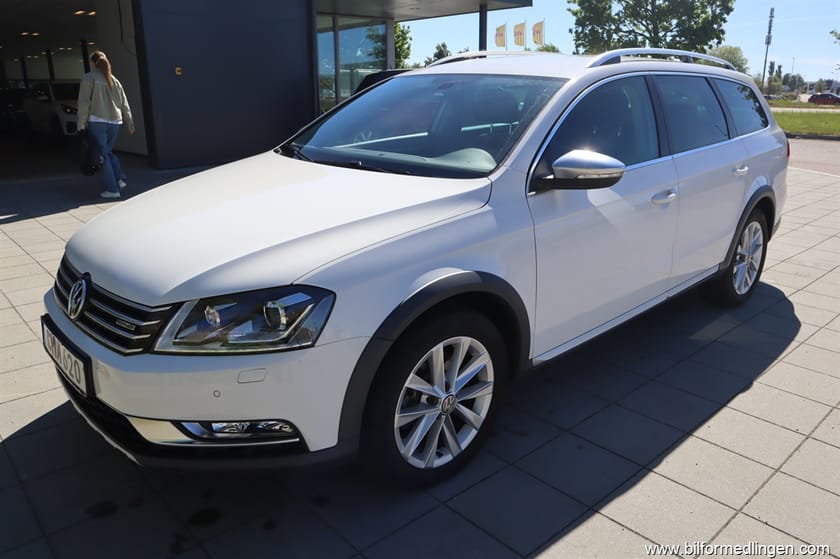 Bild 2 av Volkswagen Passat Alltrack 2.0 TDI BlueMotion 4Motion 177hk Aut Skinn Dragkrok