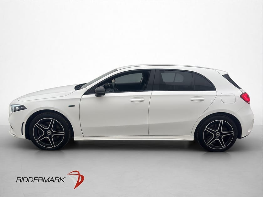 Bild 4 av Mercedes-Benz A 250 e 250e 218hk AMG Värmare Kamera Halvskinn MOMS