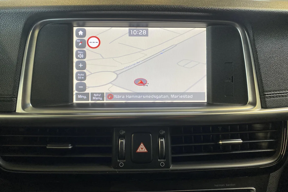 picture of a car