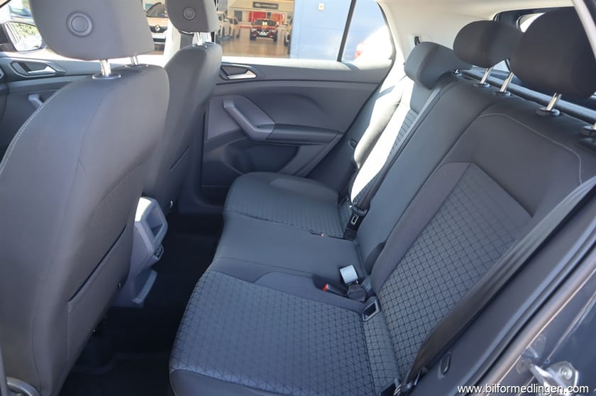 Bild 5 av Volkswagen T-Cross 1.0 TSI FWD 95hk Bluetooth V-hjul