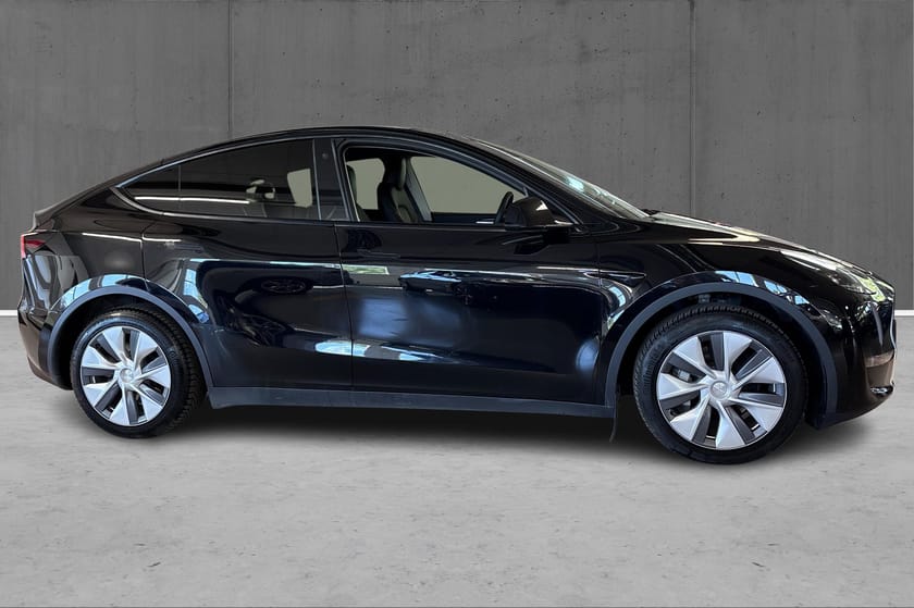Bilde 4 av Tesla Model Y Long Range AWD AWD, 514HK H.feste, Panorama, Skinn