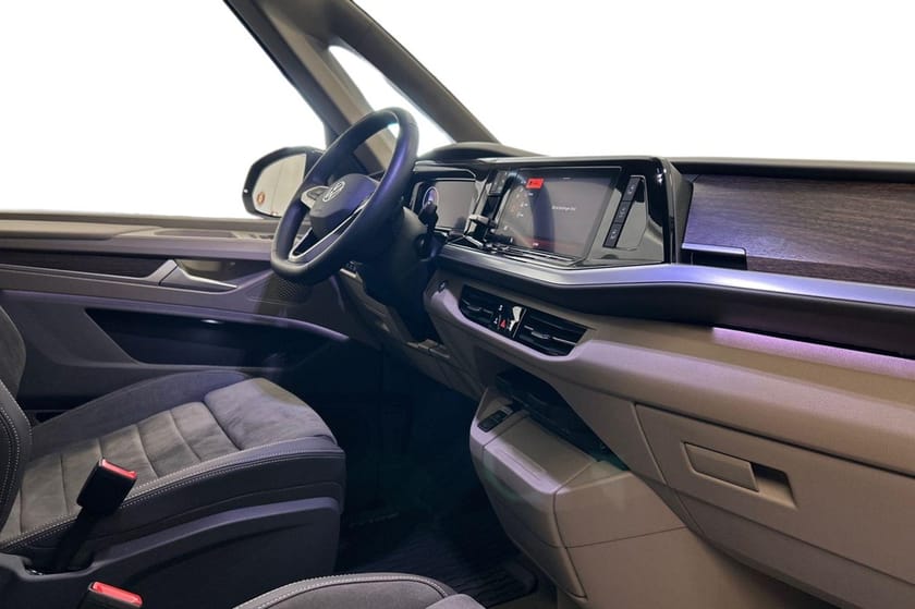 Bild 5 av Volkswagen Multivan eHybrid 4M e-Hybrid 4motion Lång STYLE SWE Edition