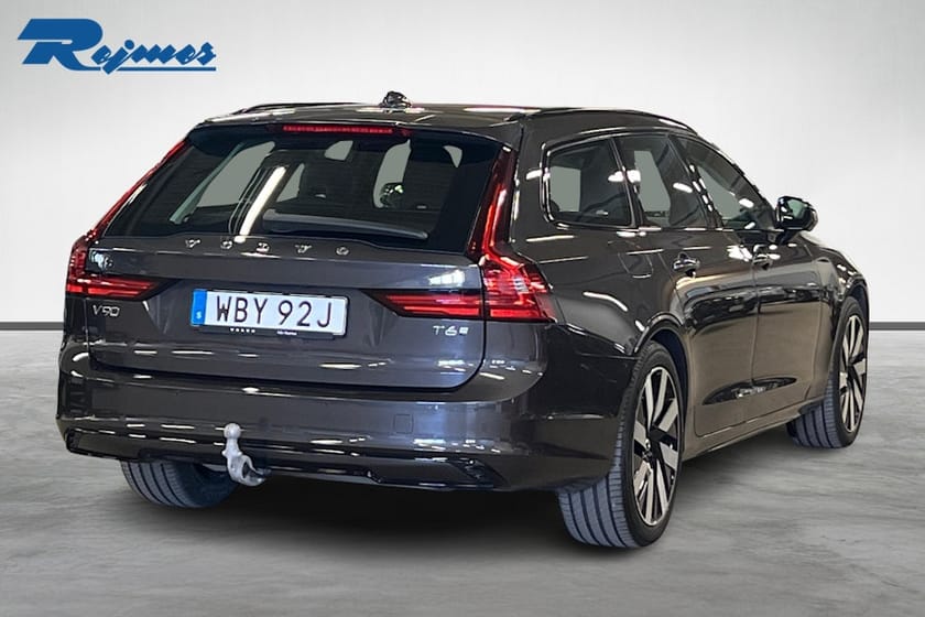 Bild 2 av Volvo V90 T6 Plus Dark Nordic Edition