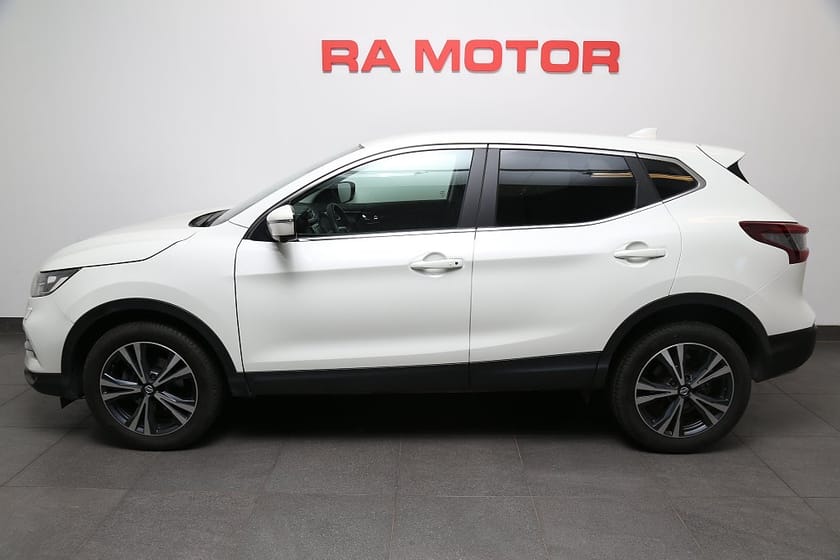 Bild 5 av Nissan Qashqai 1,3 DIG-T DCT 158hk 360°-kamera
