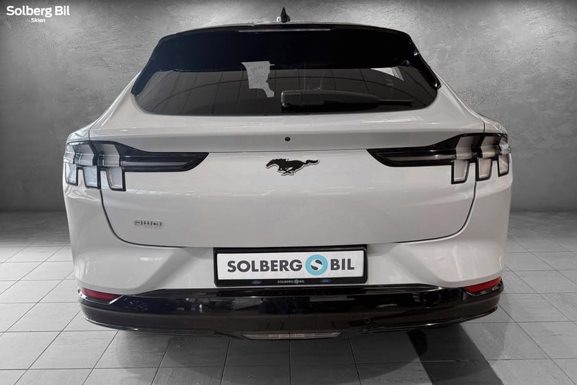 Bilde 4 av Ford Mustang Mach-E Long Range AWD 1-EIER/ACC/PANO/360 KAMERA/SERVICE INK