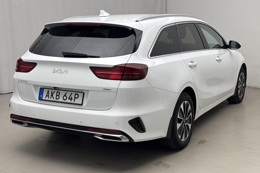 Bild 3 av Kia Ceed Sportswagon Plug-in Hybrid 1.6 SW 141hk GPS B-Kam CarPlay