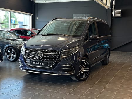Mercedes-Benz V 300d 4MATIC 3.2t 300 3.2t, AMG Line, Dragkrok, NY *Lagerbil*