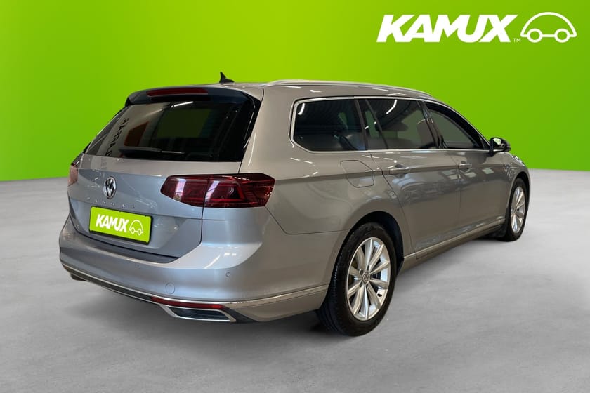Bild 4 av Volkswagen Passat Sportscombi GTE 1.4 TSI PHEV  Matrix Kamera P-Värm Drag