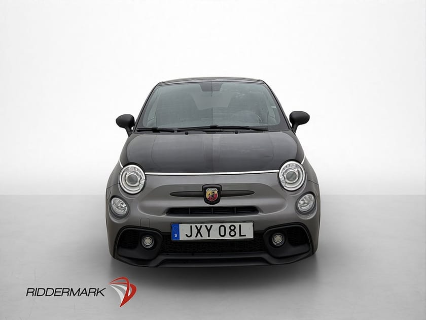 Bild 2 av Abarth 595 1.4 T-JET 180hk Competizione Navi Beats