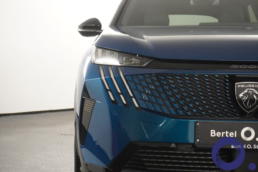 Bilde 3 av Peugeot E-3008 GT 210hk 2WD Skinn, Adaptive Cruise