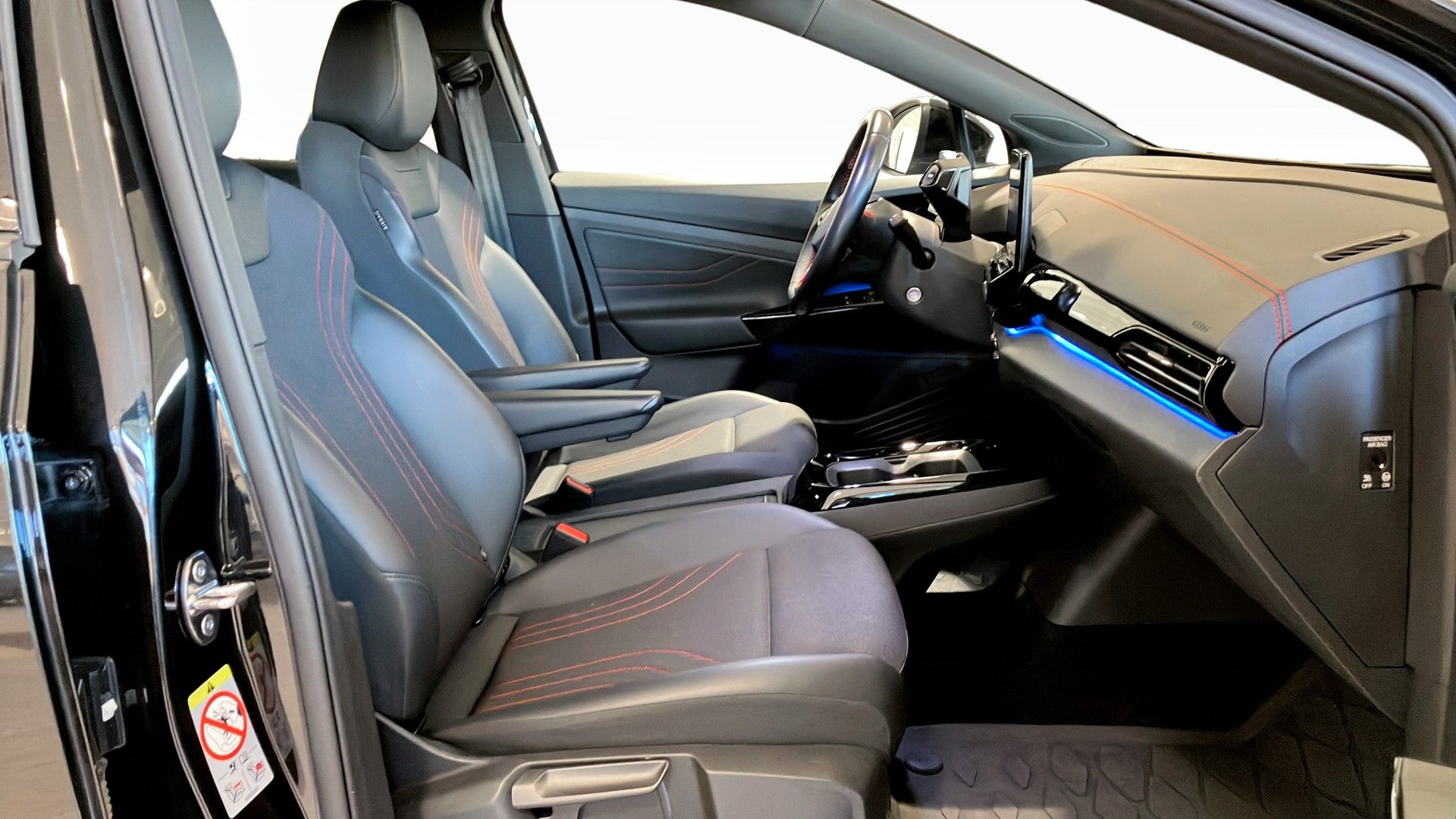 Volkswagen ID.4 GTX 77 Comfort Plus 2023, kuva 3/10