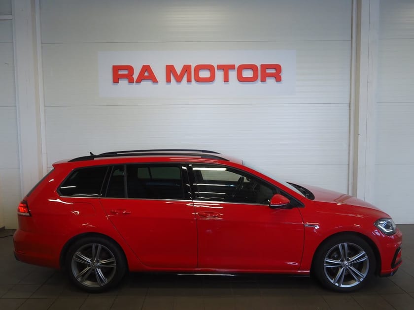 Bild 3 av Volkswagen Golf Sportscombi SC 1.5 TSI 150hk DSG R-Line | Pluspaket |