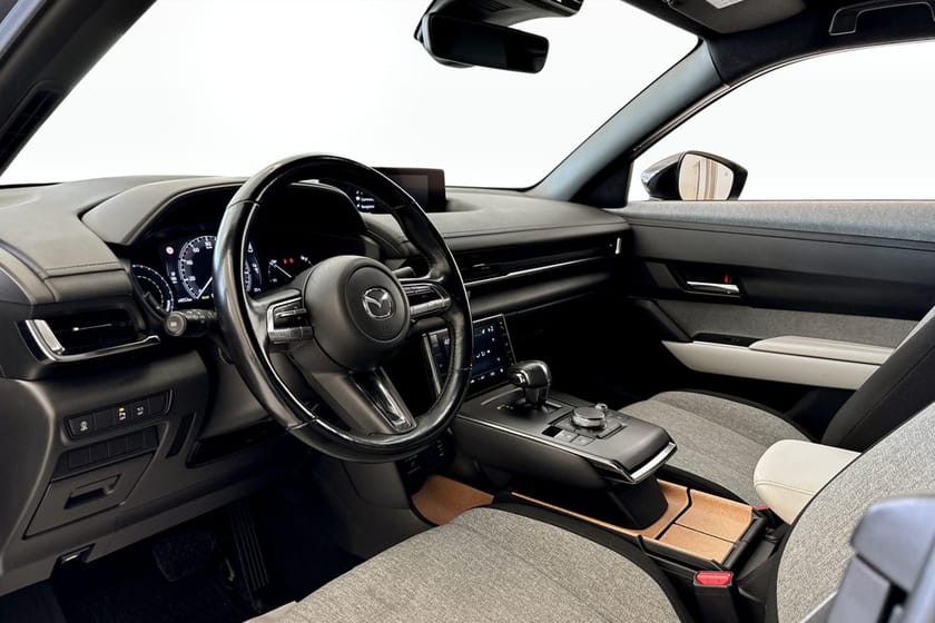 Bild 5 av Mazda MX-30 e-Skyactiv EV Skyactive 143hk Grå/svart textilklädsel