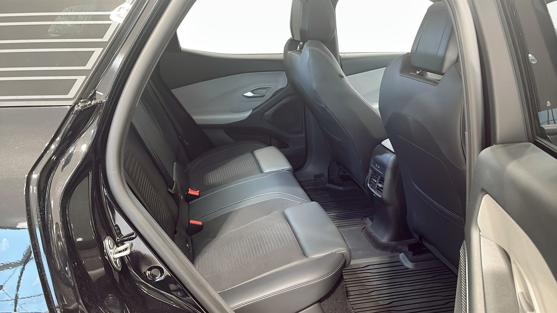 Ford Explorer EV Extended Range AWD 2025, bild 5/10