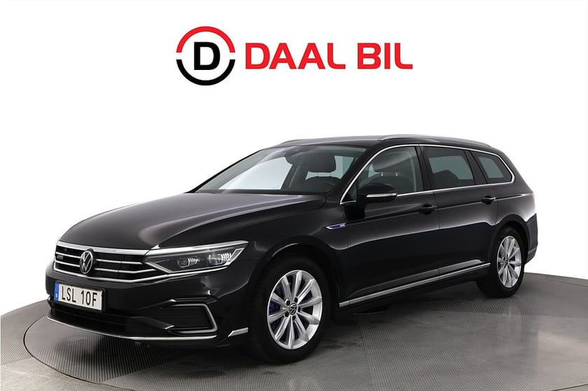 Bild 1 av Volkswagen Passat Sportscombi GTE SC 1.4 TSI 218HK EXECUTIVE B-KAM NAVI 3-ZON APP-CON