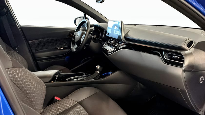 Bild 3 av Toyota C-HR Hybrid CVT, 184hk, X-EDITION