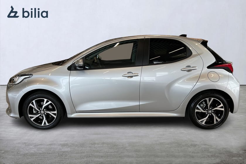 Bild 3 av Toyota Yaris Hybrid 115 1,5 5D ACTIVE PLUS SÄKERHETSPAKET