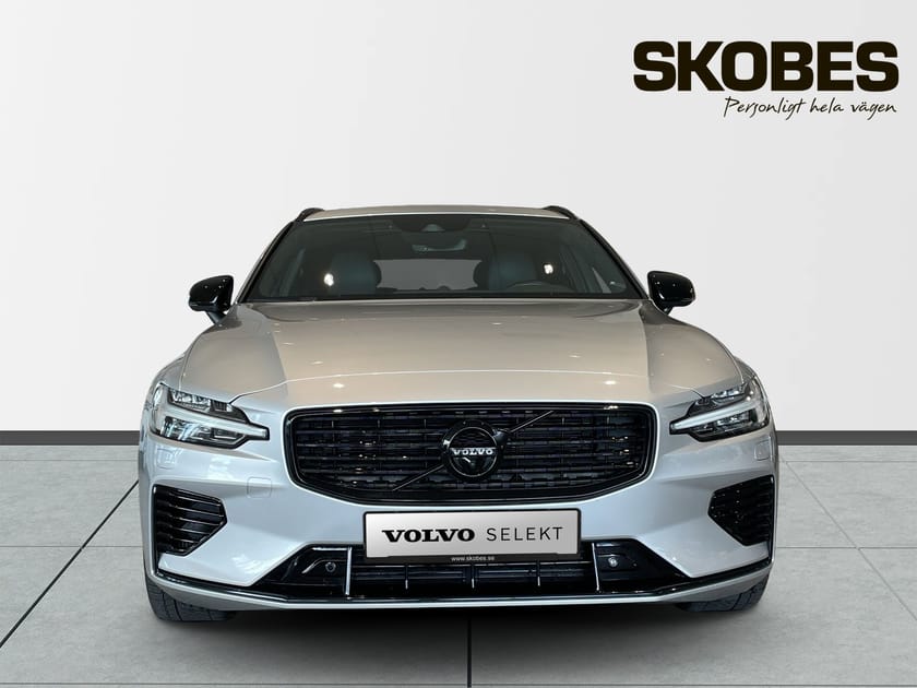 Bild 2 av Volvo V60 Recharge T8 R-Design Pro Edition III
