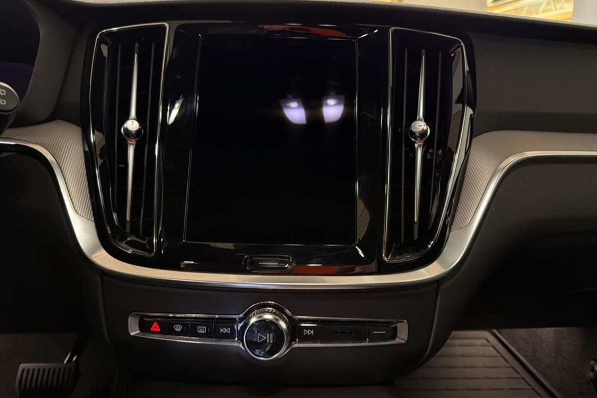 Volvo V60 2023 - miniatyr 13
