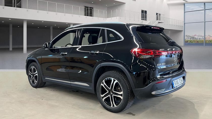 Bild 4 av Mercedes-Benz EQA 250 Progressive Line Kamera Panoramatak Navi