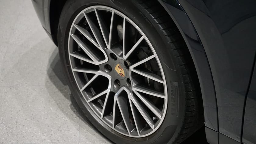 Bild 3 av Porsche Cayenne Coupé E-Hybrid