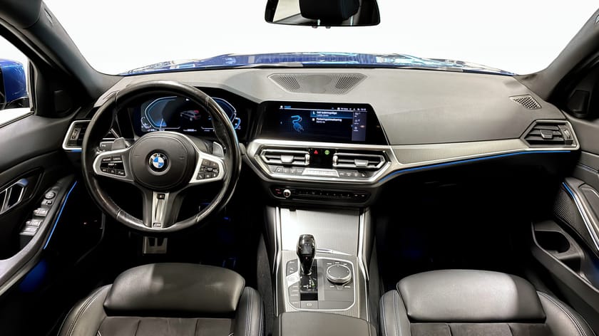 Bild 4 av BMW 330e xDrive Touring M sport Drag HiFi Navi