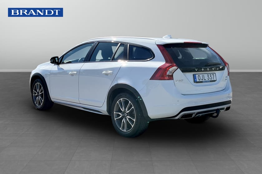 Bild 2 av Volvo V60 Cross Country D4 AWD Bus Adv Summum